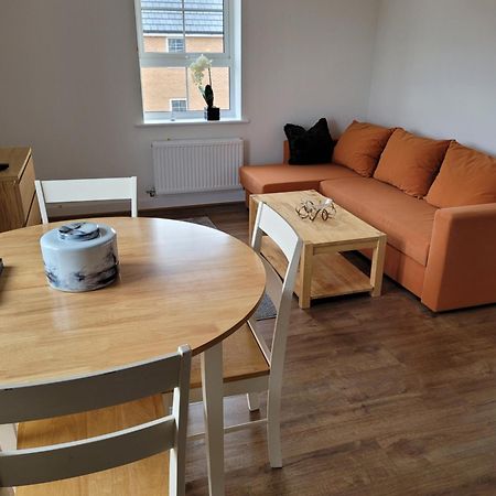 Skylark Apartment Peacehaven Екстер'єр фото