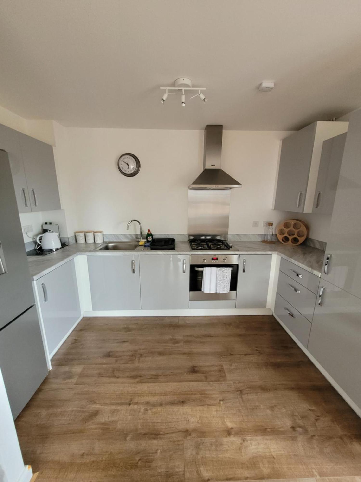 Skylark Apartment Peacehaven Екстер'єр фото